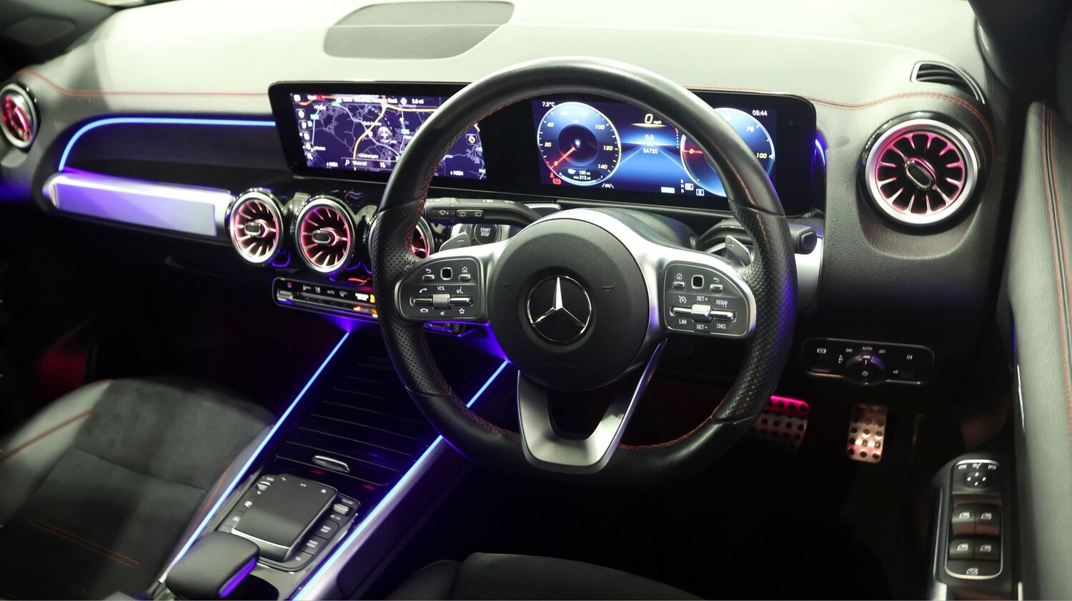 Used Mercedes-Benz EQB for sale - 77306383: Photo 9