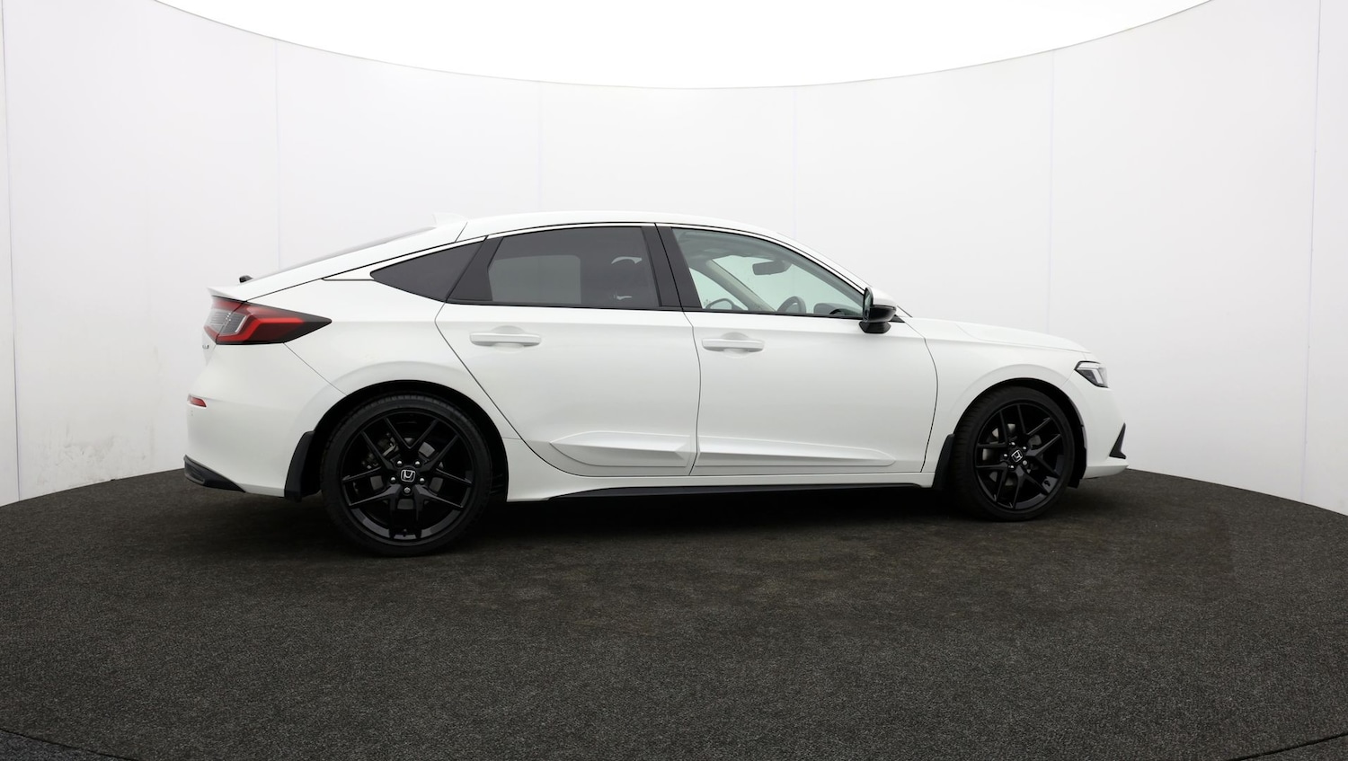 Used Honda Civic for sale - 76810125: Photo 31