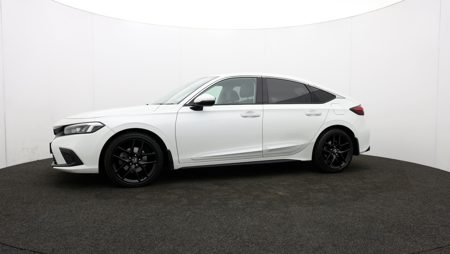 Used Honda Civic for sale - 76810125: Photo 60