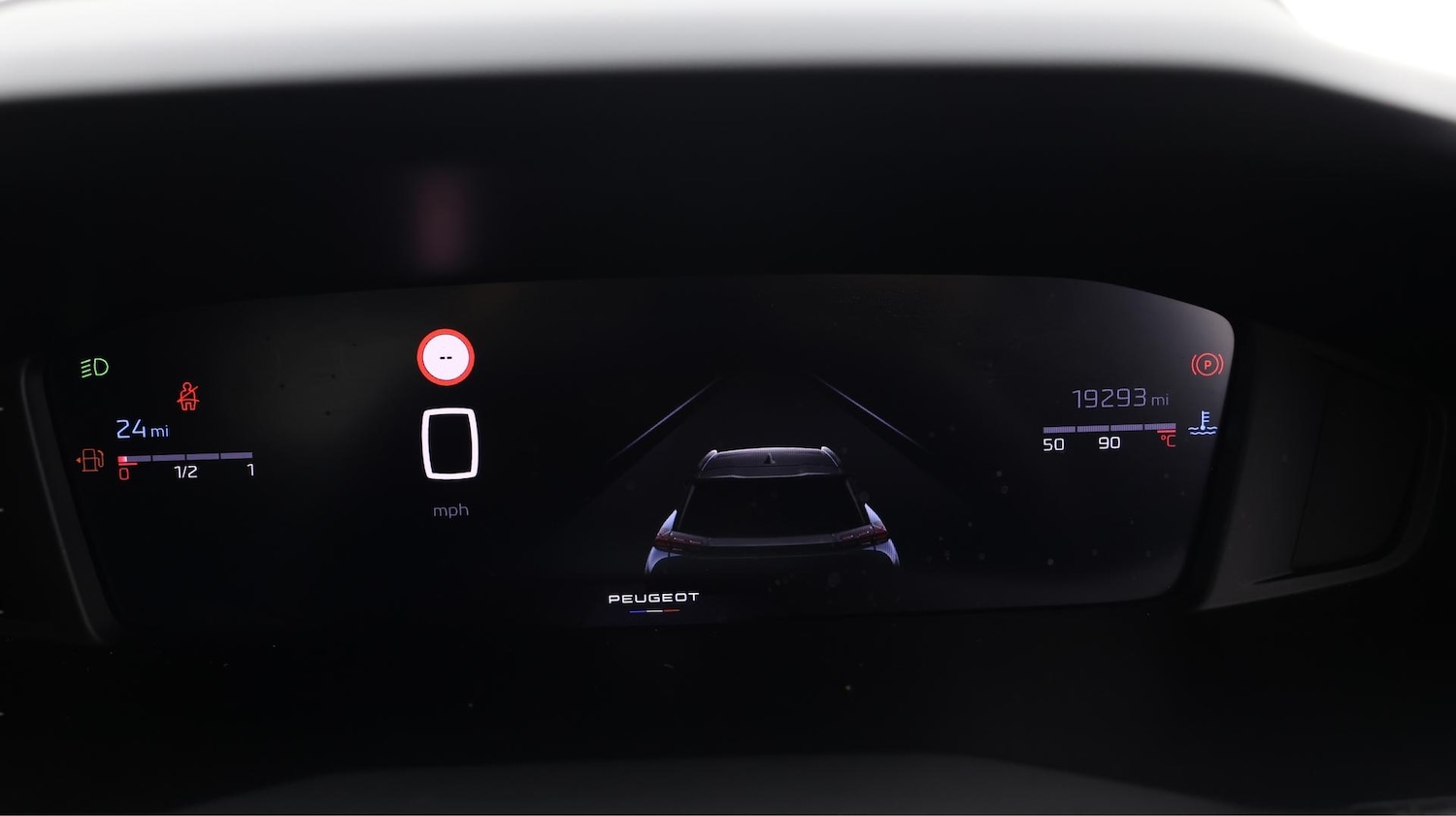 Used Peugeot 2008 2024 for sale - 76620570: Photo 11