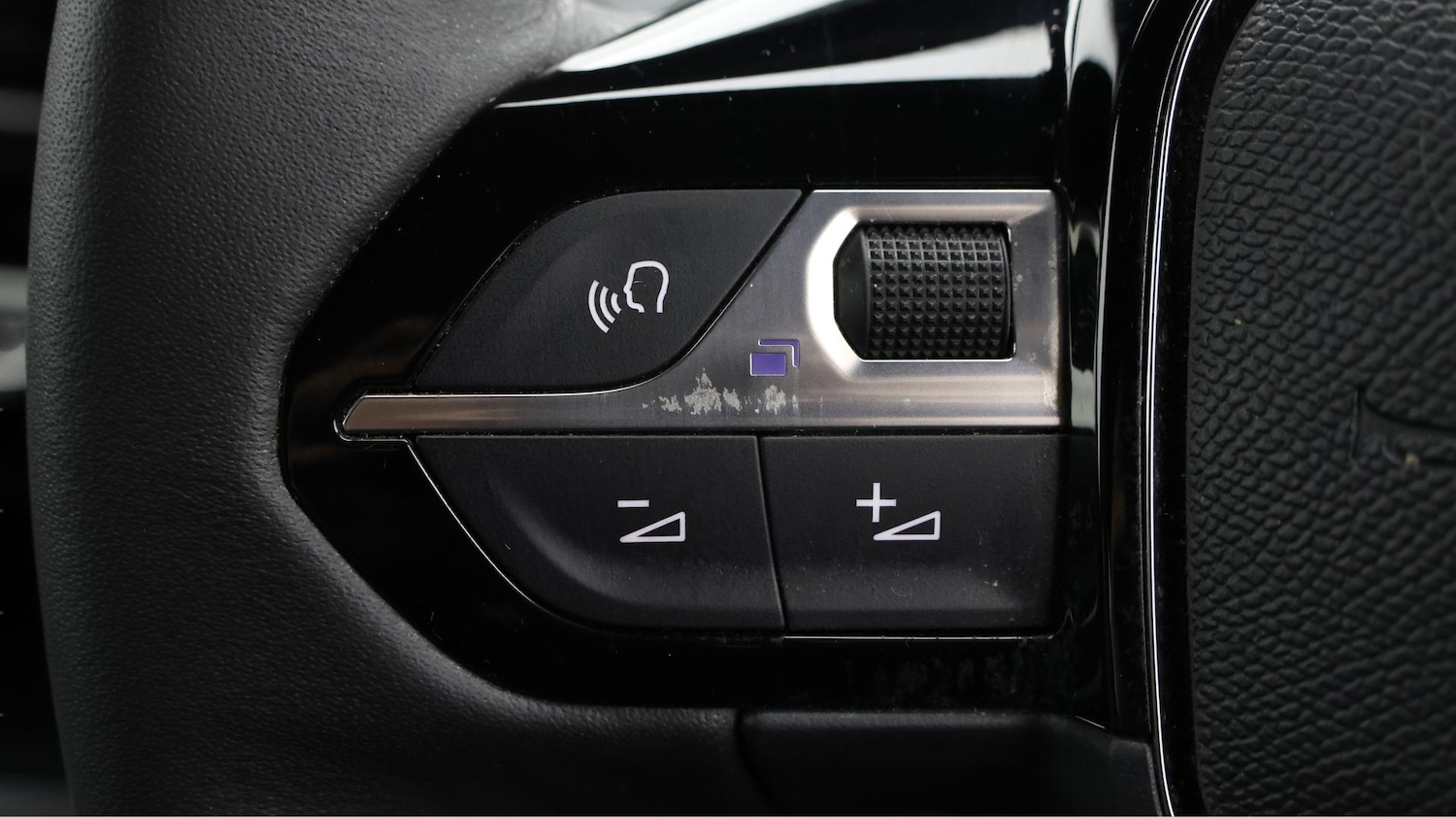 Used Peugeot 2008 2024 for sale - 76620570: Photo 23