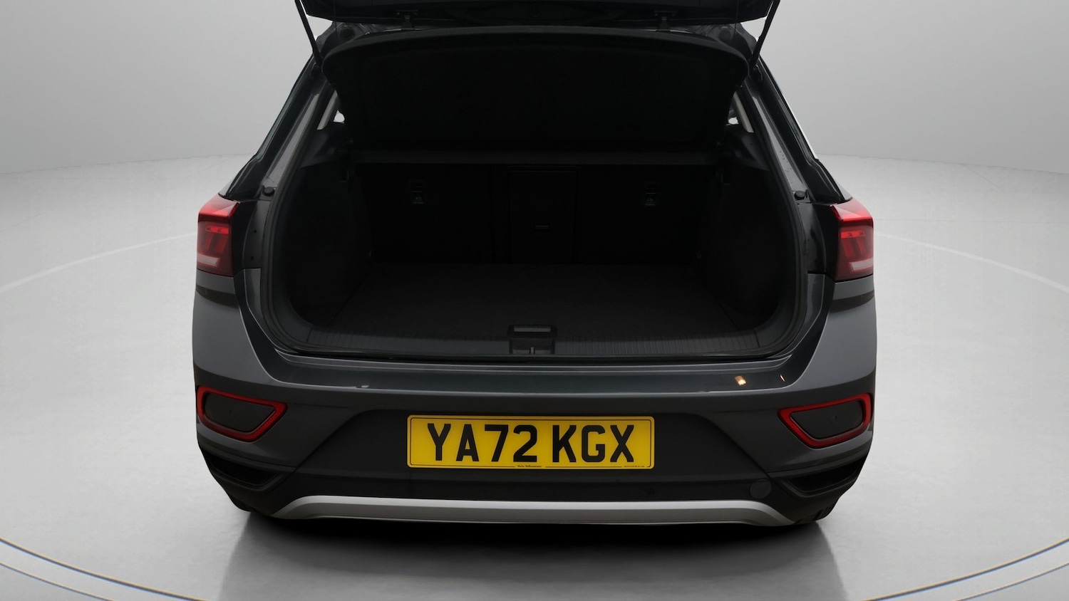 Used Volkswagen T-Roc 2023 for sale - 77435555: Photo 17