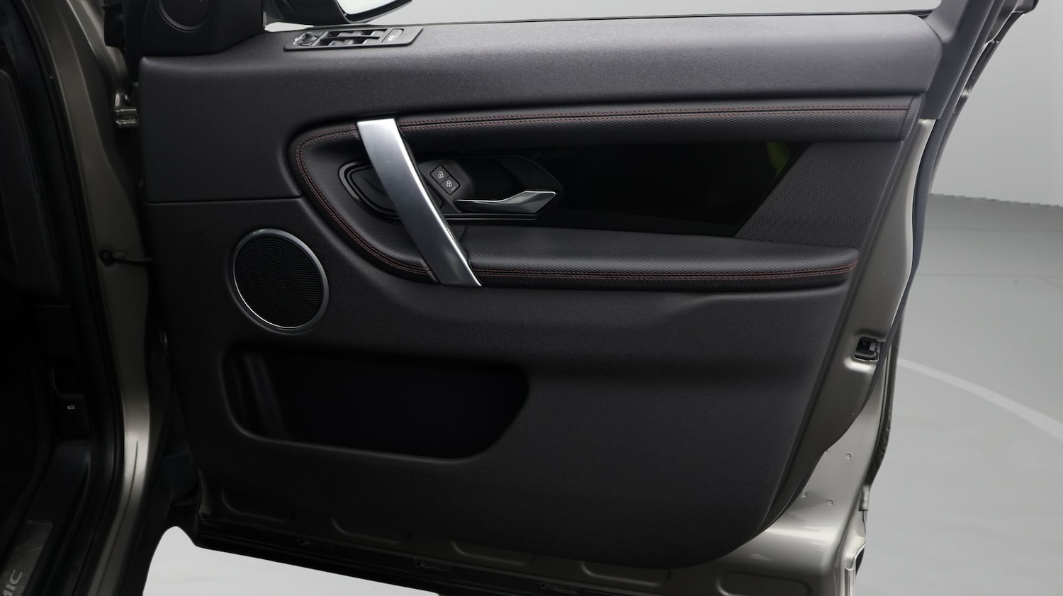 Used Land Rover Discovery Sport 2021 for sale - 77230758: Photo 15