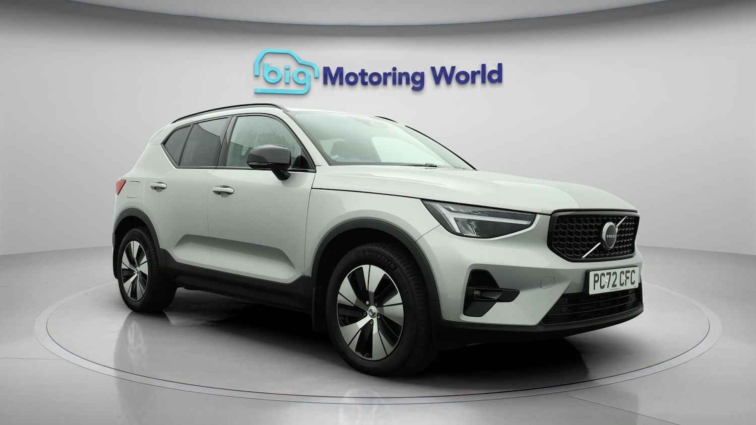 Used Volvo XC40 2022 for sale - 75914813: Photo 2