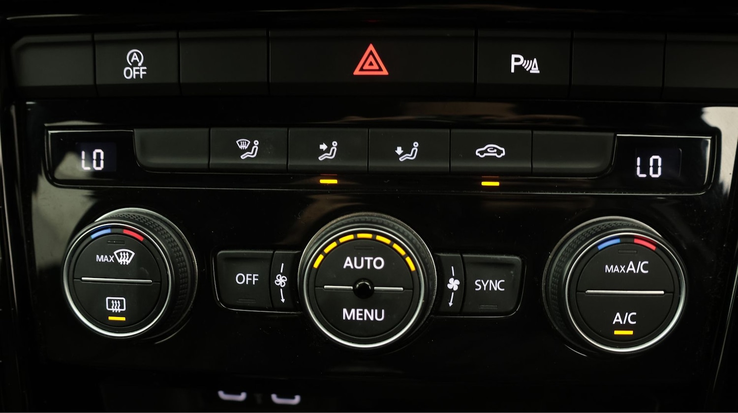 Used Volkswagen T-Roc 2022 for sale - 77719064: Photo 12