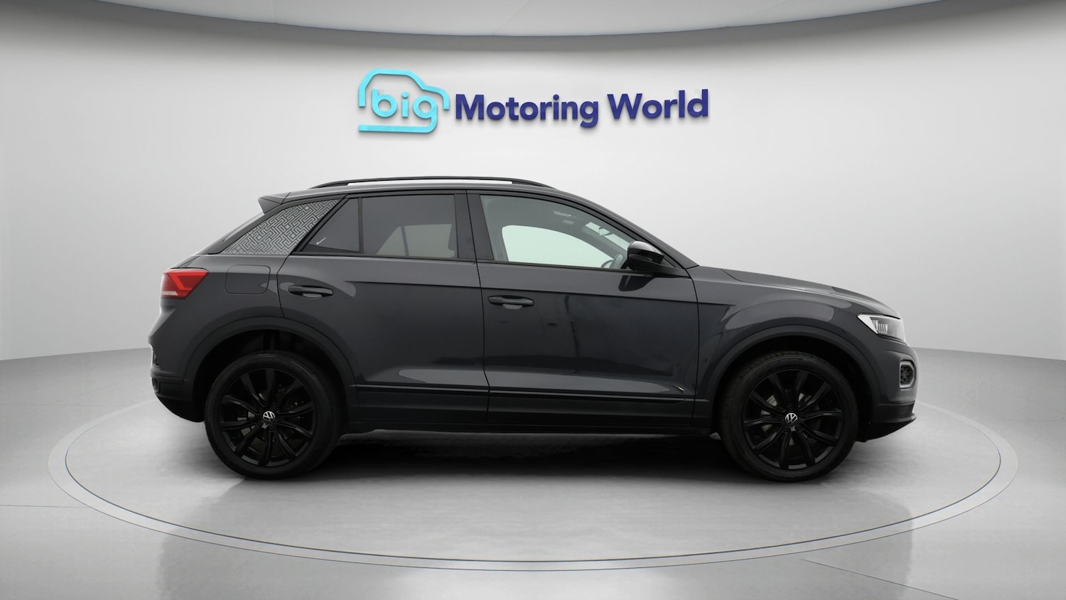 Used Volkswagen T-Roc 2022 for sale - 77719064: Photo 8