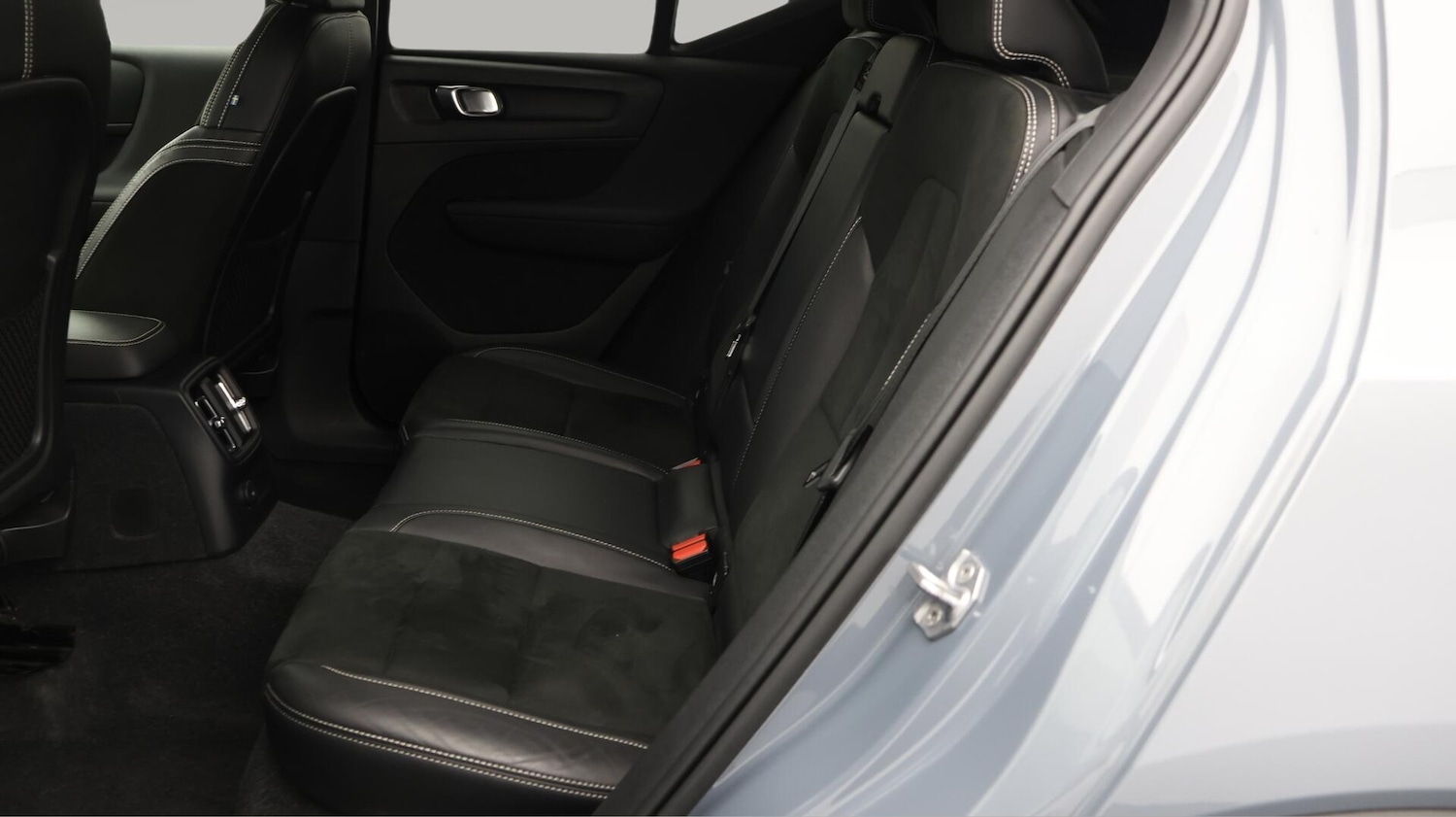 Used Volvo XC40 2021 for sale - 76371669: Photo 17