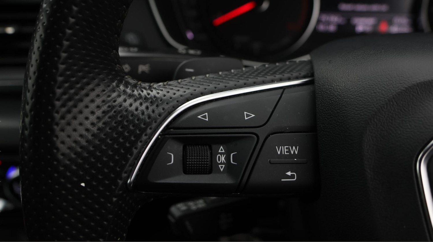 Used Audi Q5 2018 for sale - 76550602: Photo 25