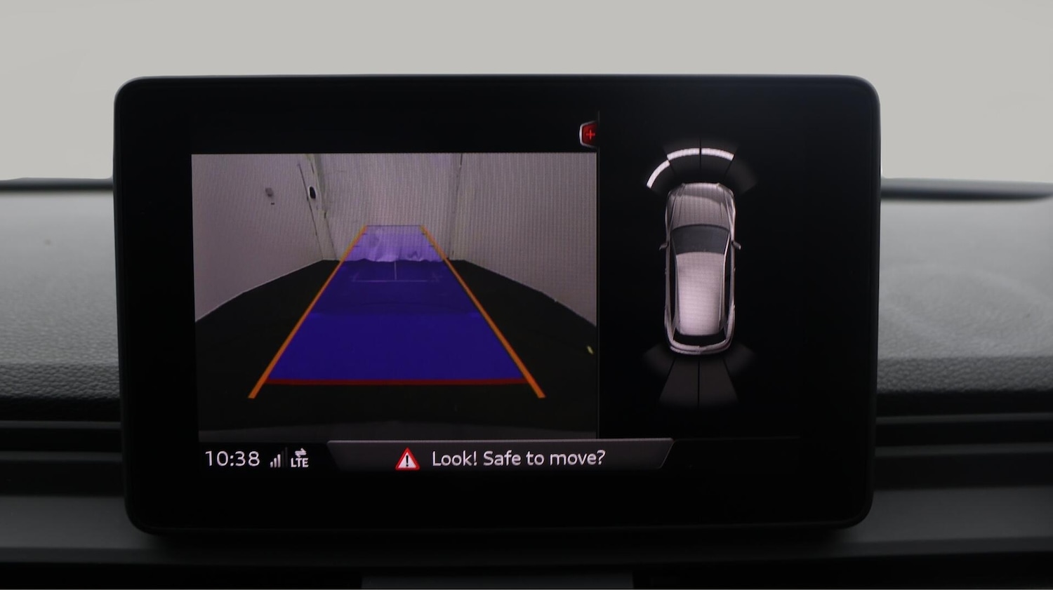 Used Audi Q5 2018 for sale - 76550602: Photo 27