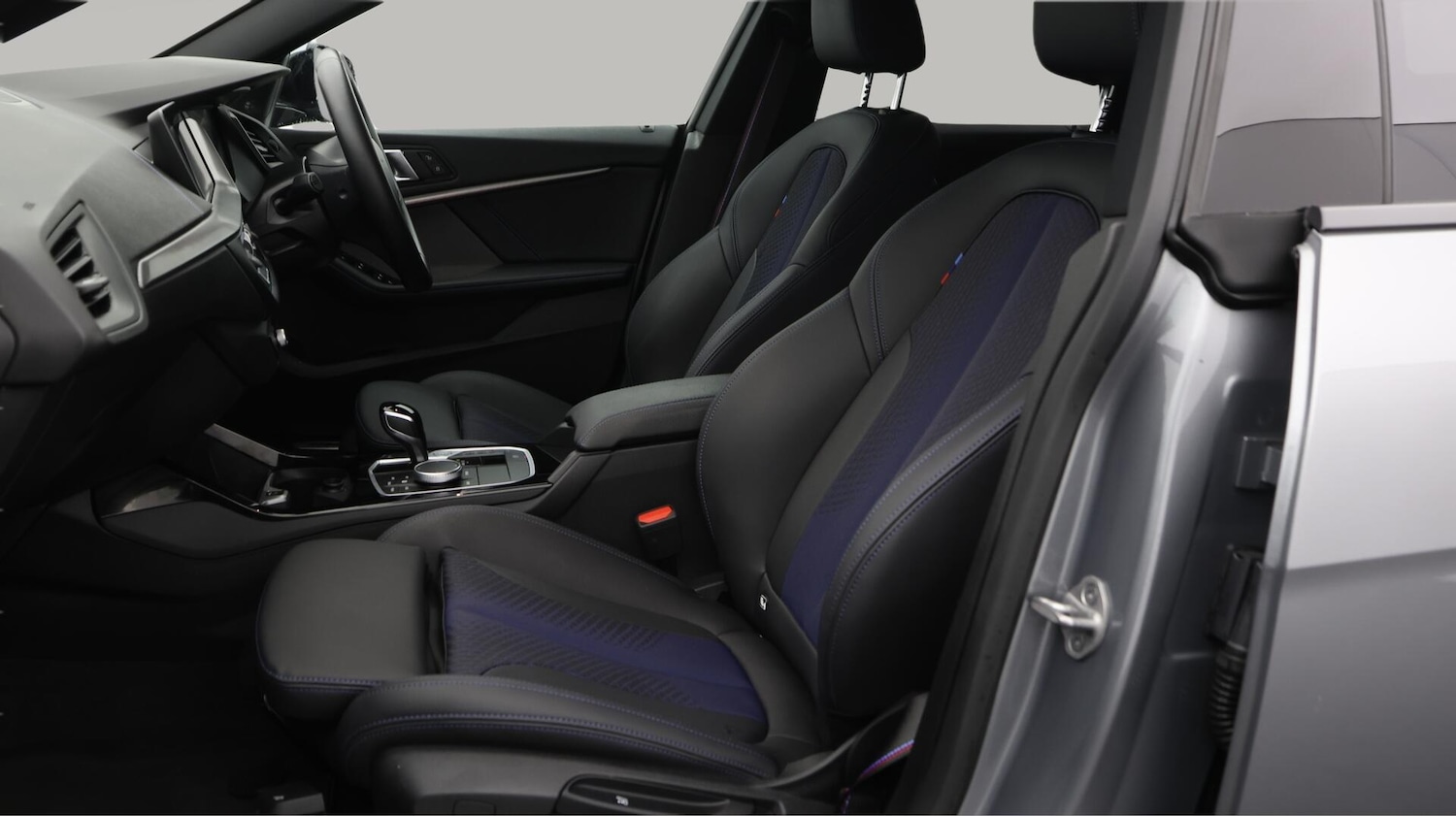 Used BMW 2 Series 2024 for sale - 76658945: Photo 15