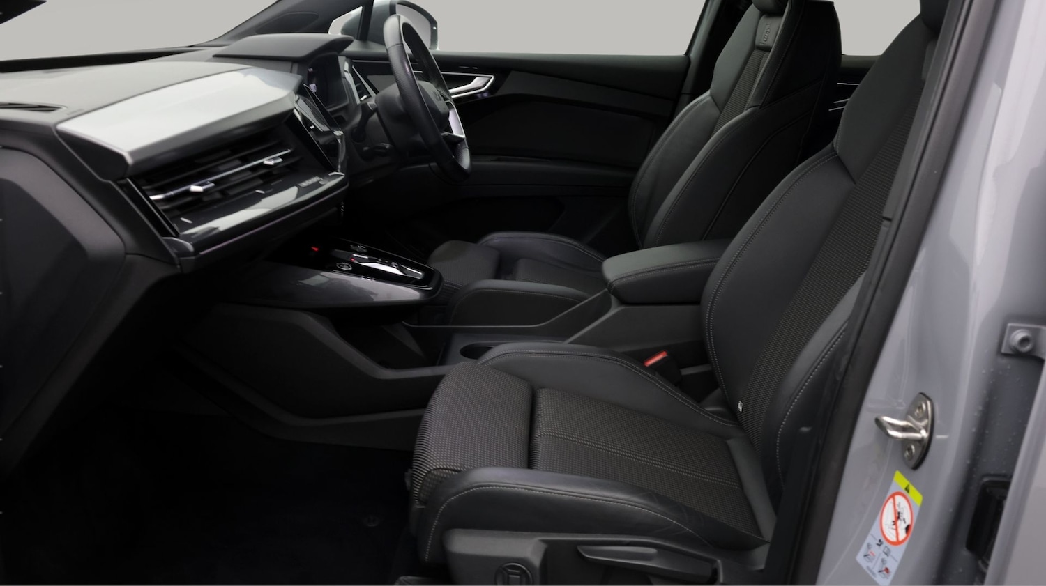 Used Audi Q4 e-tron 2022 for sale - 77610568: Photo 14