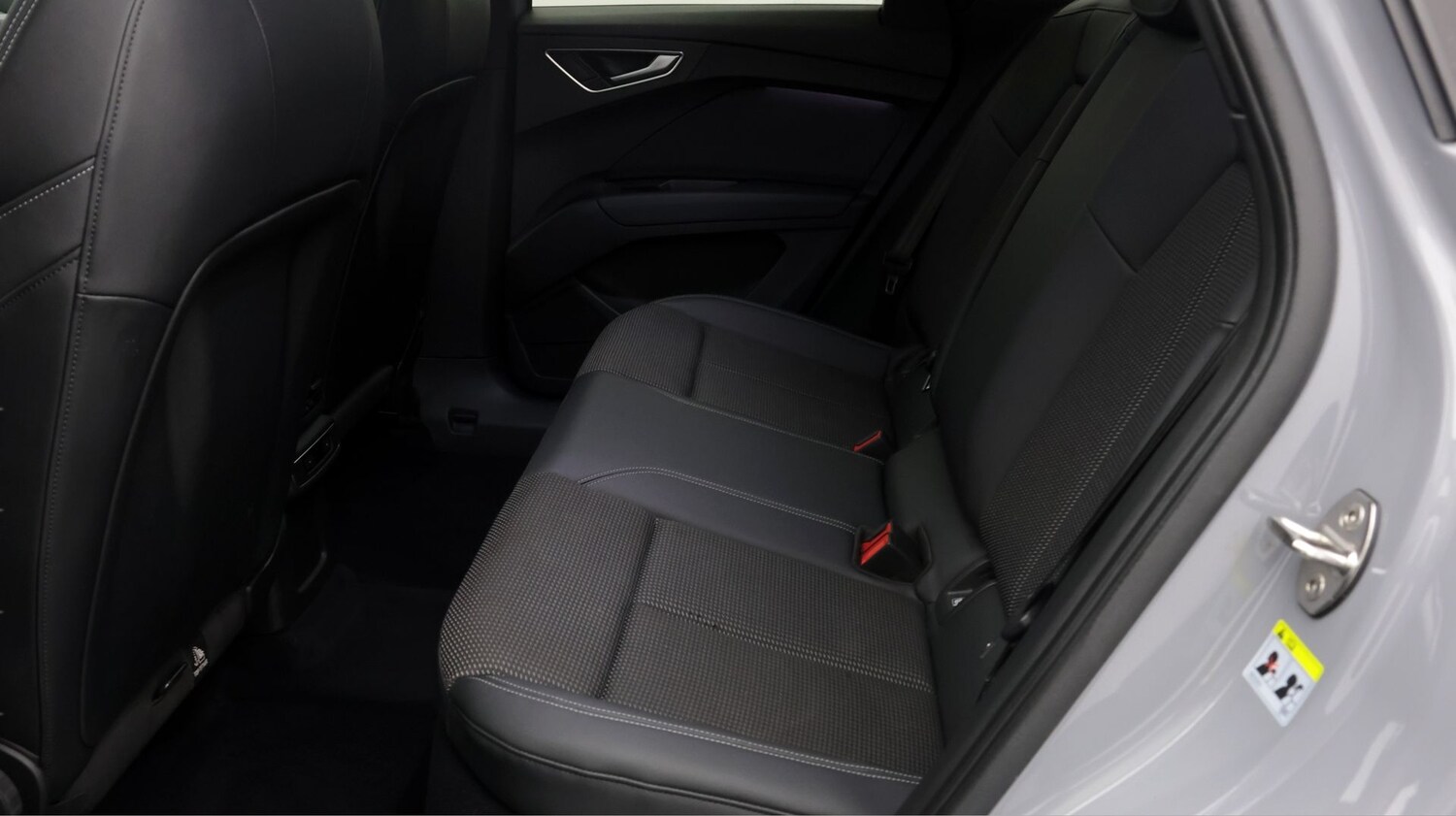 Used Audi Q4 e-tron 2022 for sale - 77610568: Photo 16