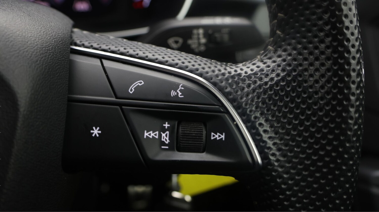 Used Audi Q3 2020 for sale - 77285395: Photo 25