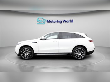 Used Mercedes-Benz EQC 2022 for sale - 77136312: Photo