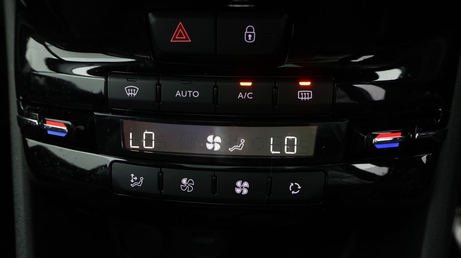 Used Peugeot 2008 2019 for sale - 77182138: Photo 12