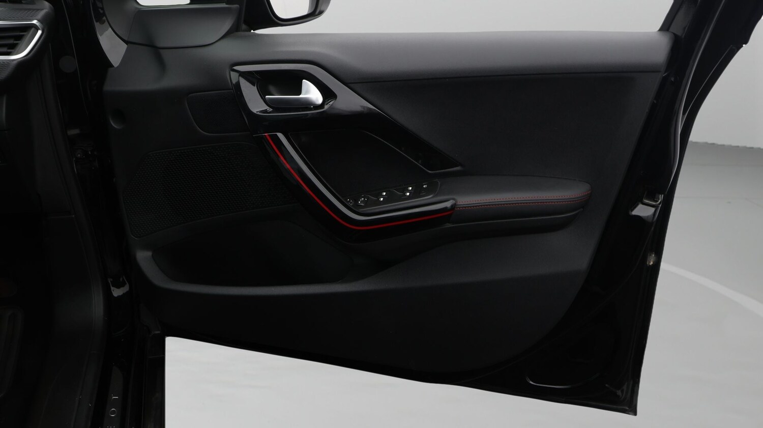 Used Peugeot 2008 2019 for sale - 77182138: Photo 15