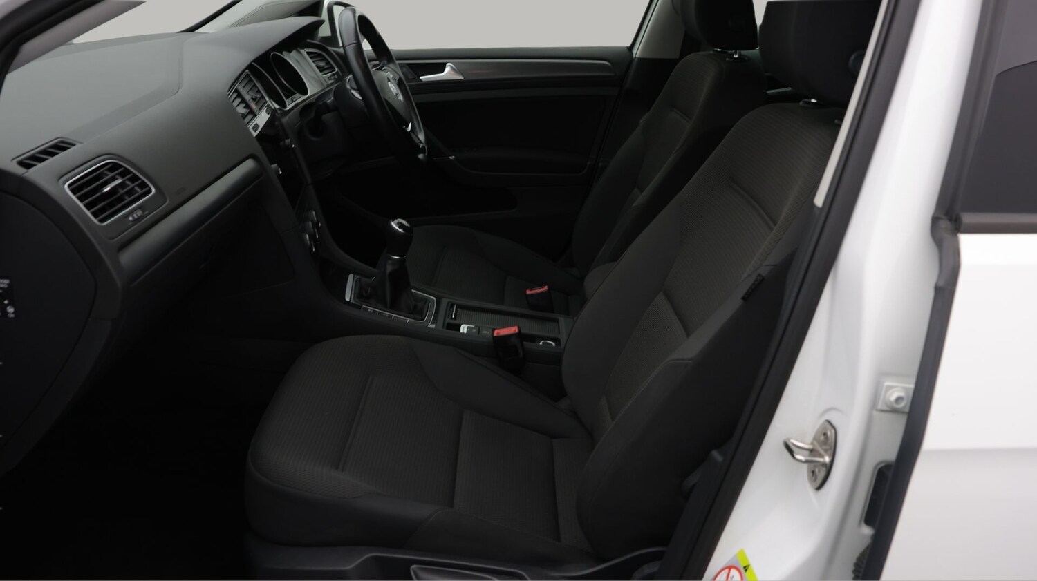 Used Volkswagen Golf 2020 for sale - 77947210: Photo 14