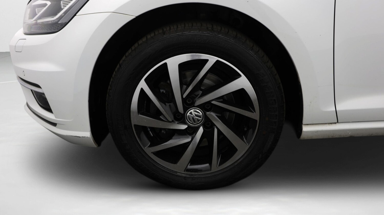 Used Volkswagen Golf 2020 for sale - 77947210: Photo 18