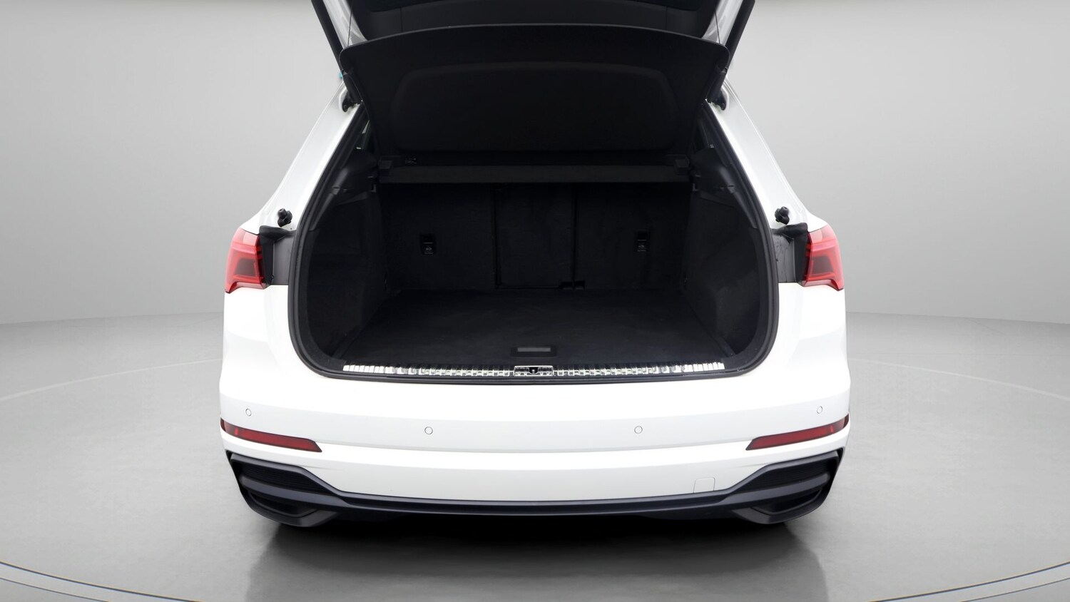 Used Audi Q3 for sale - 77352987: Photo 17