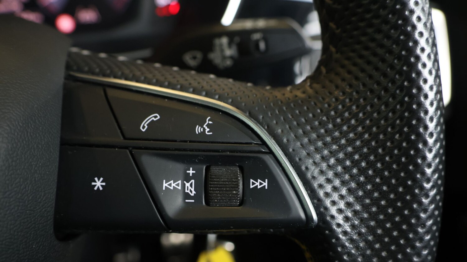 Used Audi Q3 for sale - 77352987: Photo 24