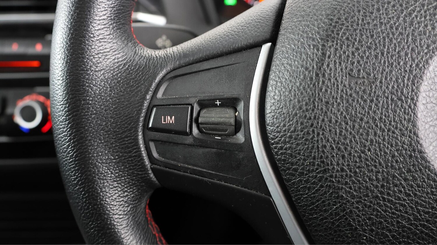 Used BMW 1 Series 2018 for sale - 76562282: Photo 23