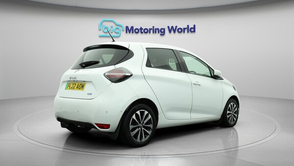 Used Renault Zoe 2022 for sale - 76166775: Photo 8