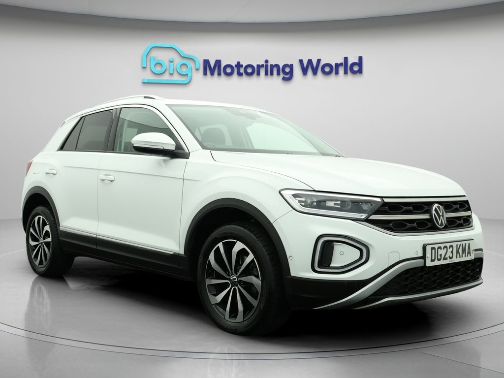 Used Volkswagen T-Roc for sale - 76811221: Photo 11