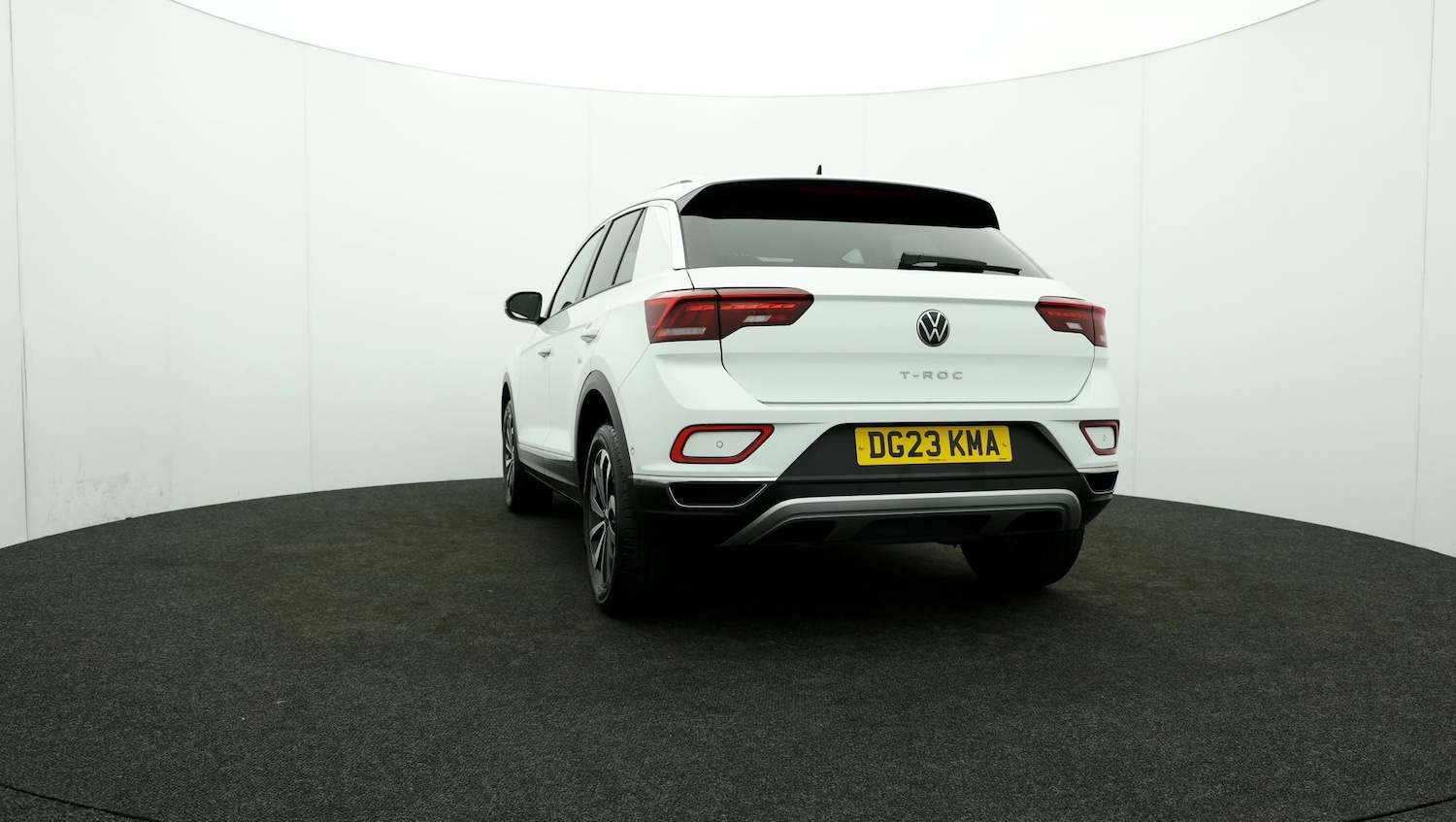 Used Volkswagen T-Roc for sale - 76811221: Photo 26