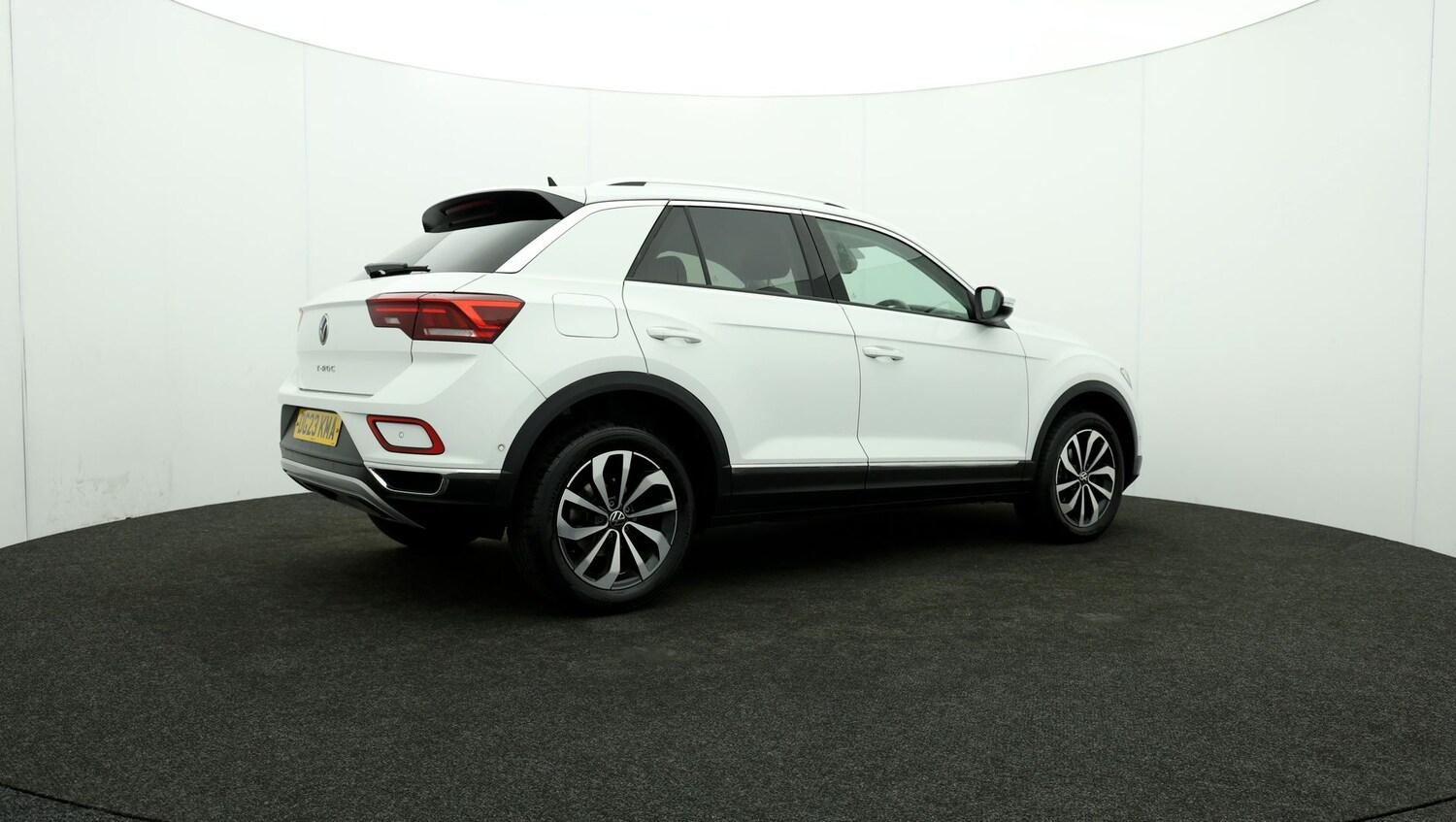 Used Volkswagen T-Roc for sale - 76811221: Photo 29