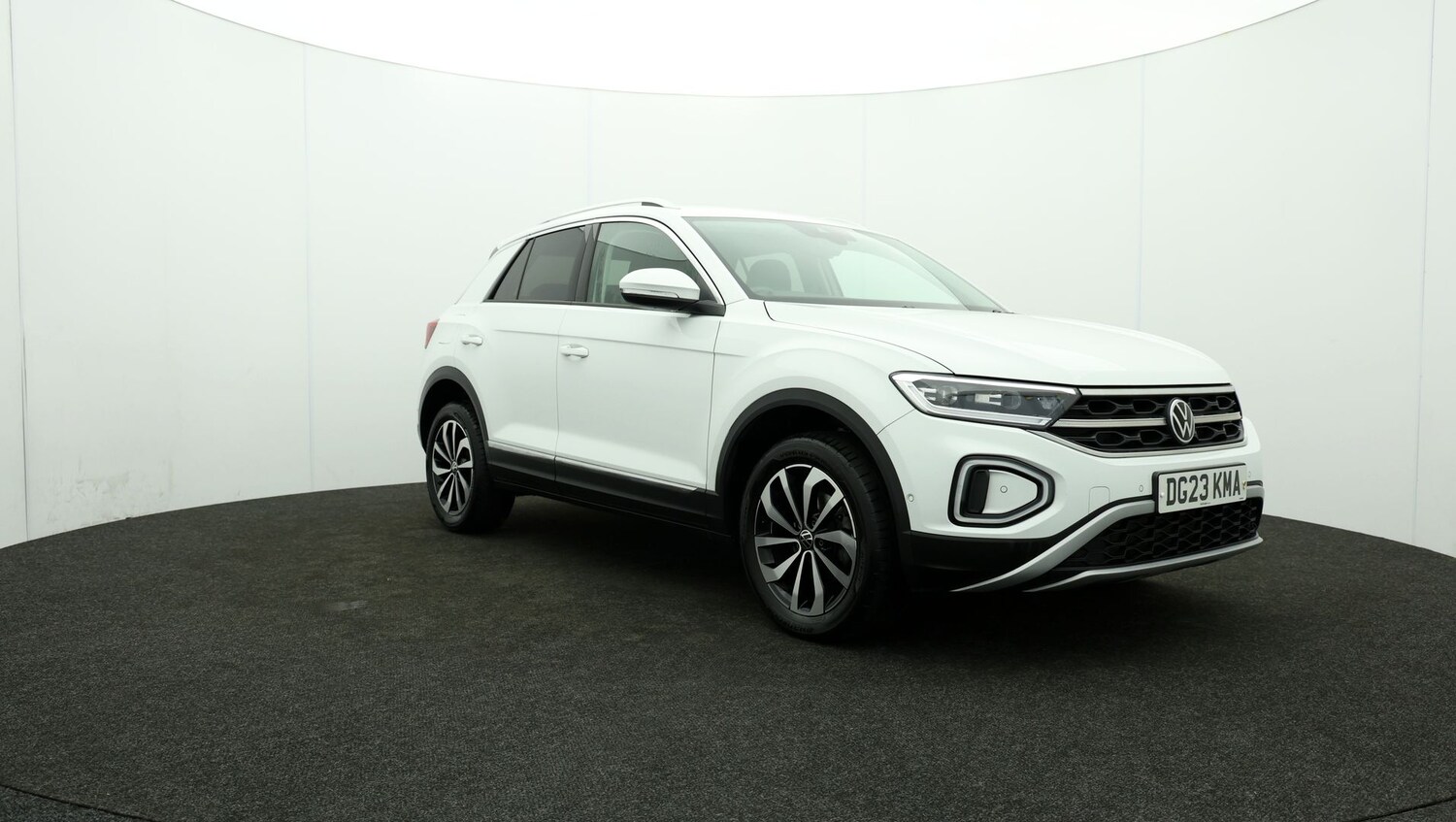 Used Volkswagen T-Roc for sale - 76811221: Photo 43