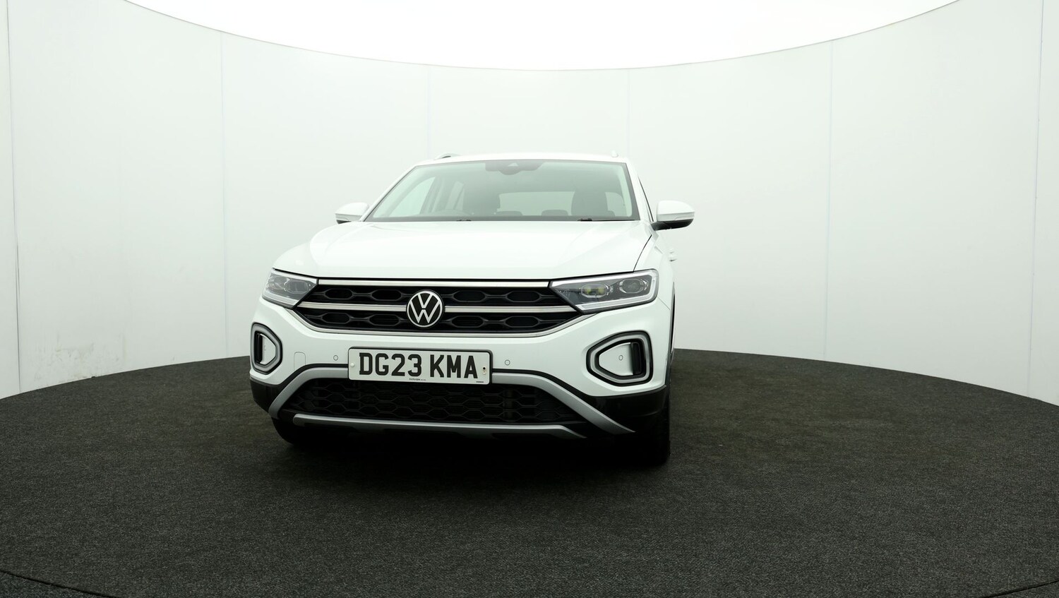 Used Volkswagen T-Roc for sale - 76811221: Photo 51