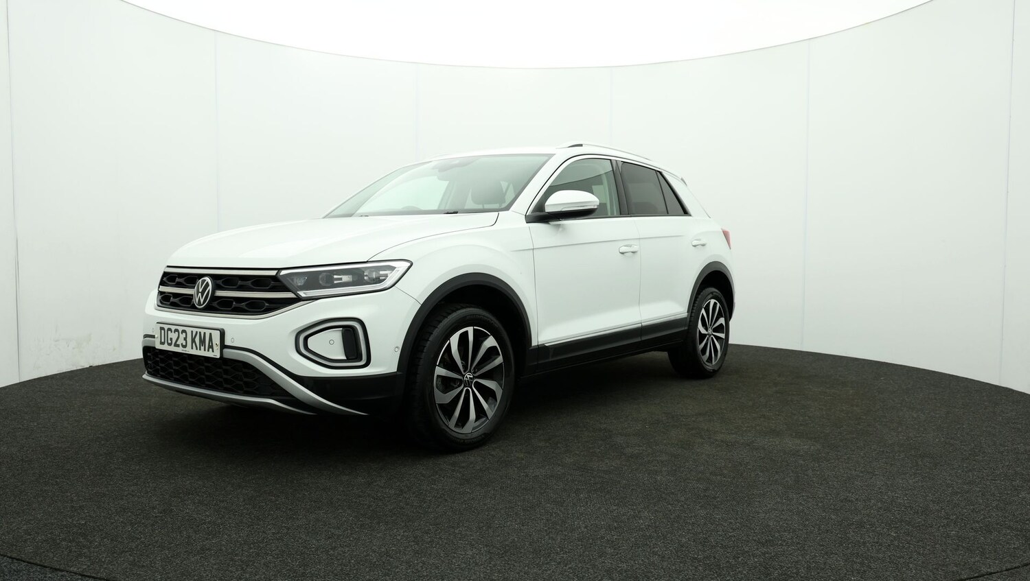 Used Volkswagen T-Roc for sale - 76811221: Photo 55