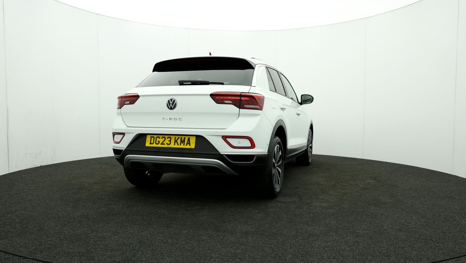 Used Volkswagen T-Roc for sale - 76811221: Photo 75