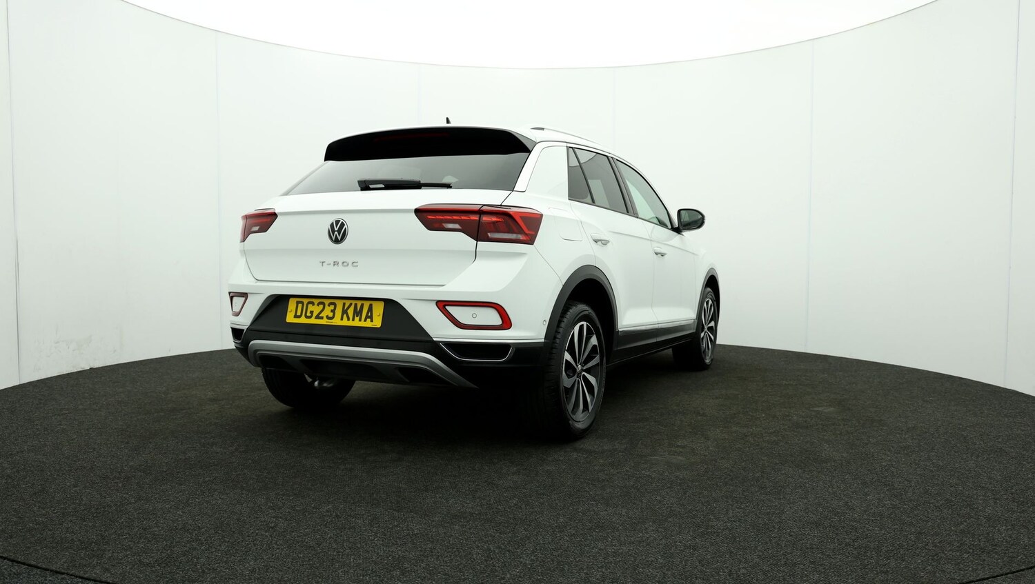 Used Volkswagen T-Roc for sale - 76811221: Photo 76