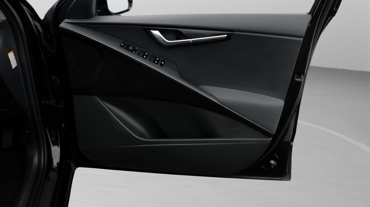 Used Kia Niro 2023 for sale - 77746114: Photo 15