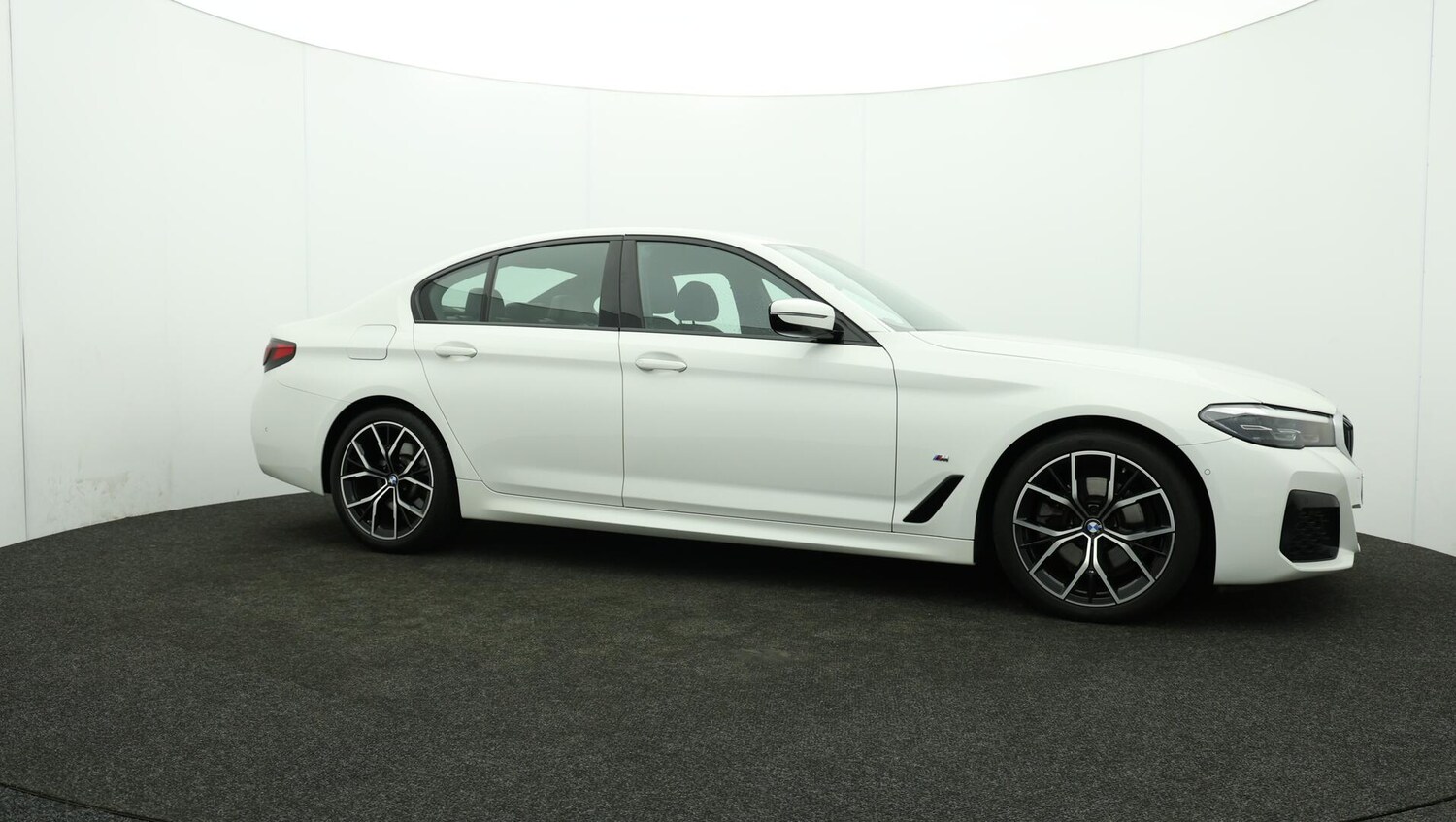 Used BMW 5 Series 2022 for sale - 76109233: Photo 49