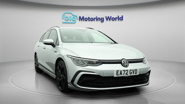 Used Volkswagen Golf 2022 for sale - 76284306: Photo 2