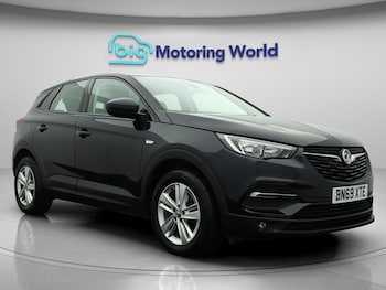 Vauxhall - Grandland X