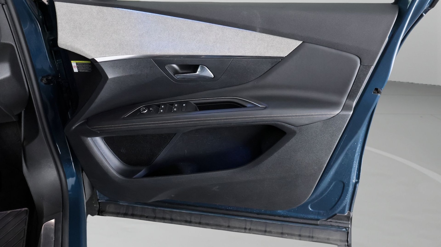 Used Peugeot 3008 2022 for sale - 77934875: Photo 15