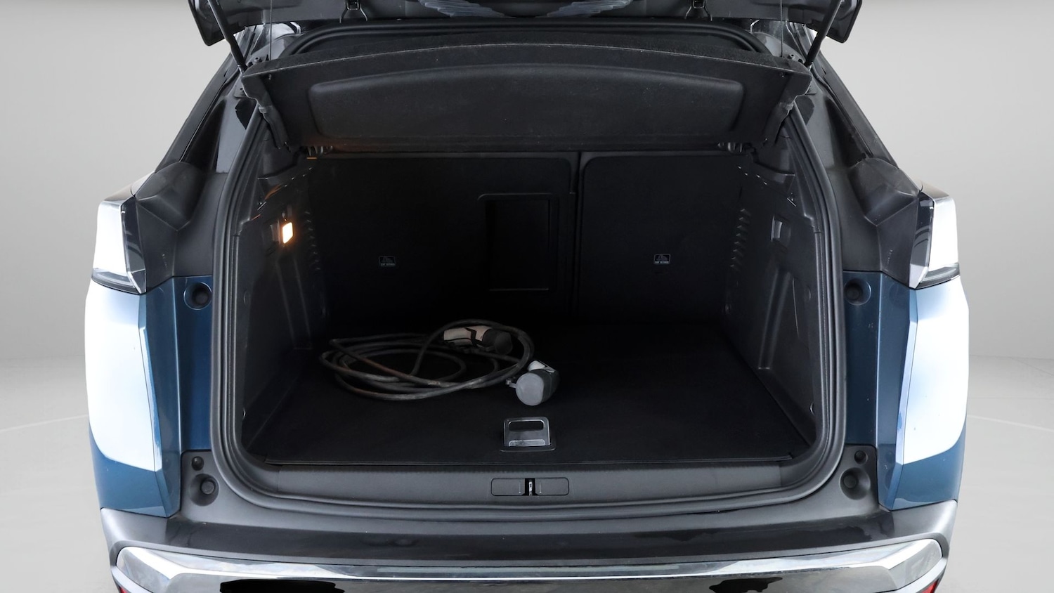 Used Peugeot 3008 2022 for sale - 77934875: Photo 17