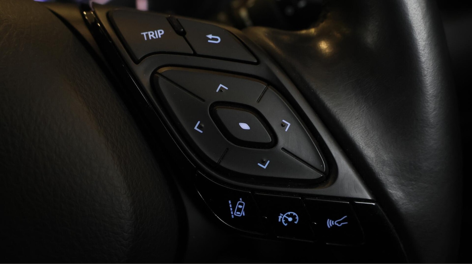 Used Toyota C-HR 2019 for sale - 76136781: Photo 41