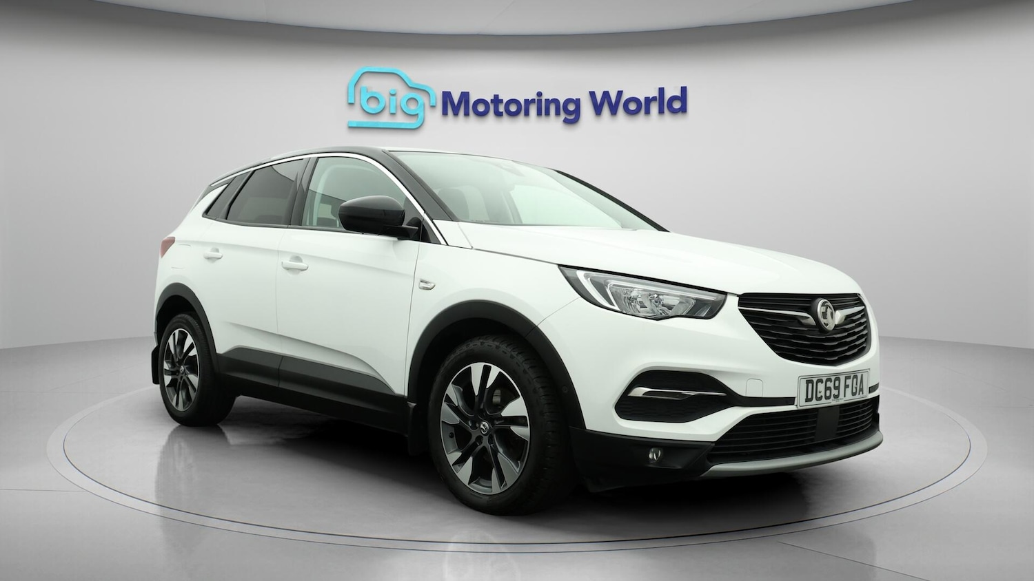Used Vauxhall Grandland X 2020 for sale - 76109151: Photo 2
