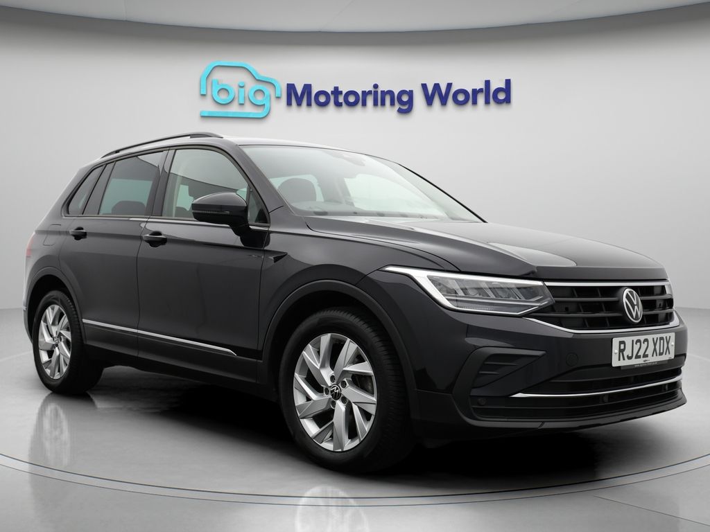 Used Volkswagen Tiguan for sale - 76812647: Photo 12