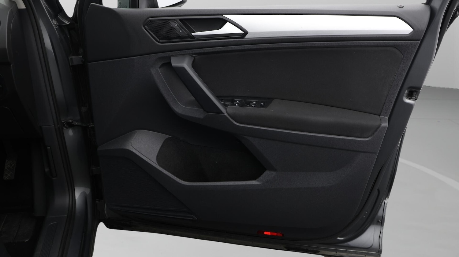 Used Volkswagen Tiguan for sale - 76728806: Photo 16