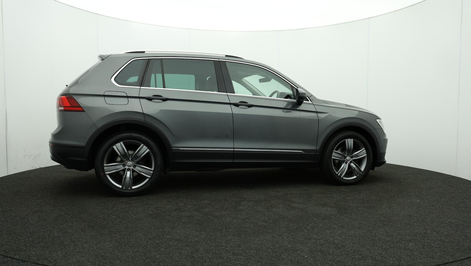 Used Volkswagen Tiguan for sale - 76728806: Photo 42