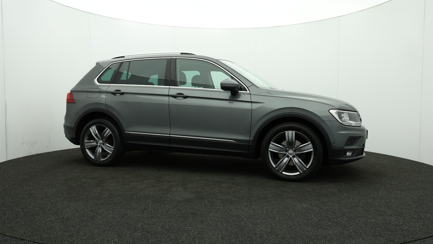 Used Volkswagen Tiguan for sale - 76728806: Photo 47