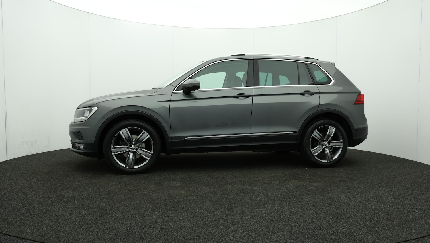 Used Volkswagen Tiguan for sale - 76728806: Photo 72