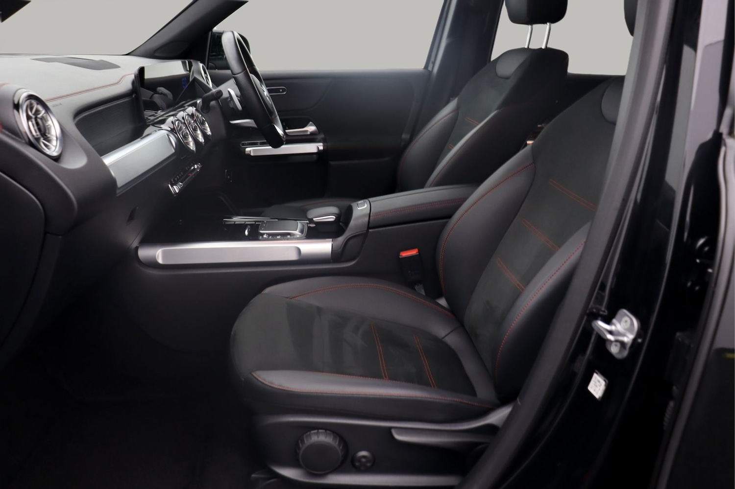 Used Mercedes-Benz EQB 2023 for sale - 77311263: Photo 14