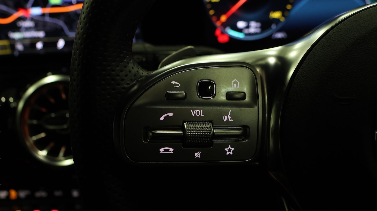 Used Mercedes-Benz EQB 2023 for sale - 77311263: Photo 20