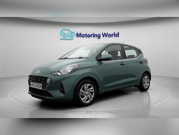 Used Hyundai i10 2023 for sale - 78268023: Photo